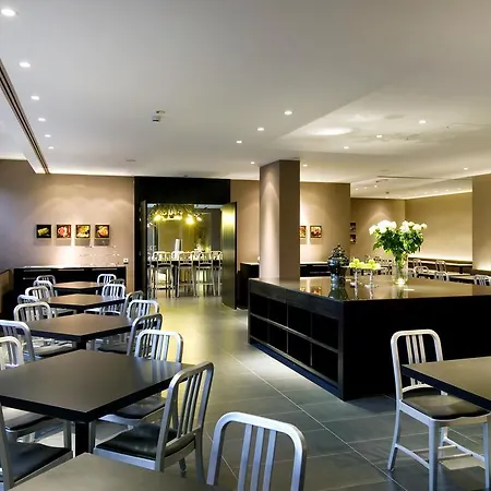Tryp By Wyndham Hotel